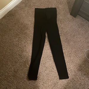 Blanqi maternity leggings, size M